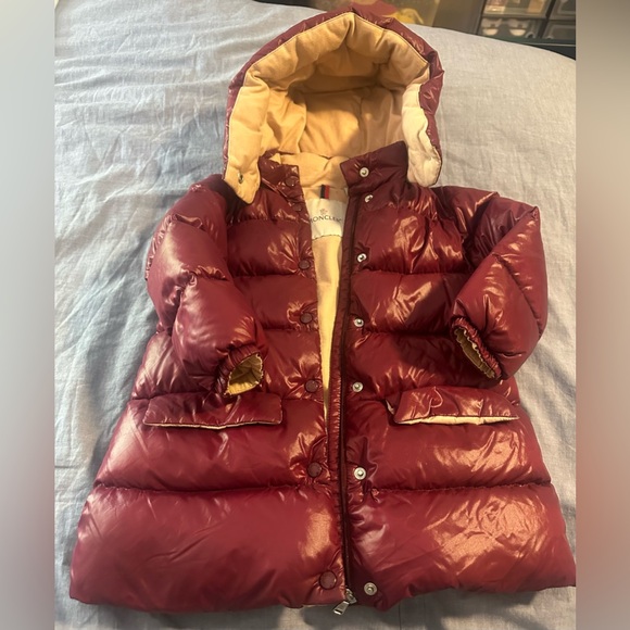 MONCLER Toddler Girl Down Coat 🔥 - Picture 1 of 10